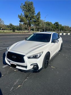 2020 Q50 LUXE