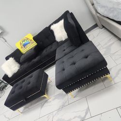 Sectional Black And Gold New 