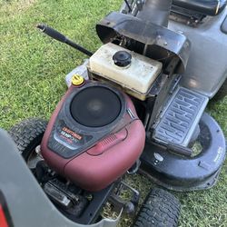 Lawnmower Tractor 