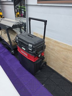 Craftsman rolling toolbox