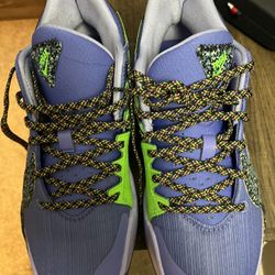 Nike Zoom Freak 2 Play Size 7