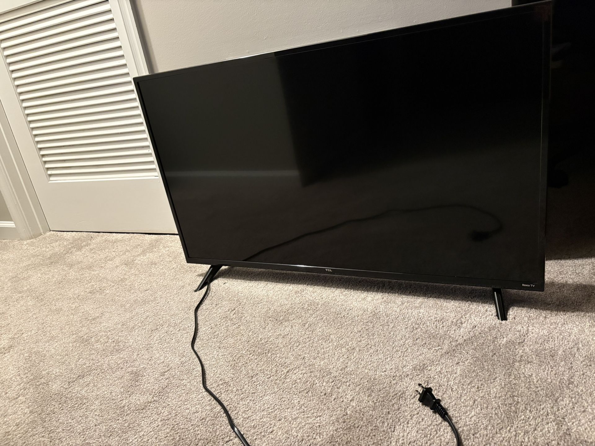 TCL 40" Class 3-Series Full HD 1080p LED Smart Roku TV - 40S355