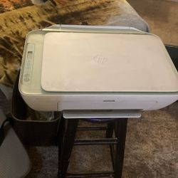 Hp Desk Jet 2724 Scanner fax  / Printer 40$ 