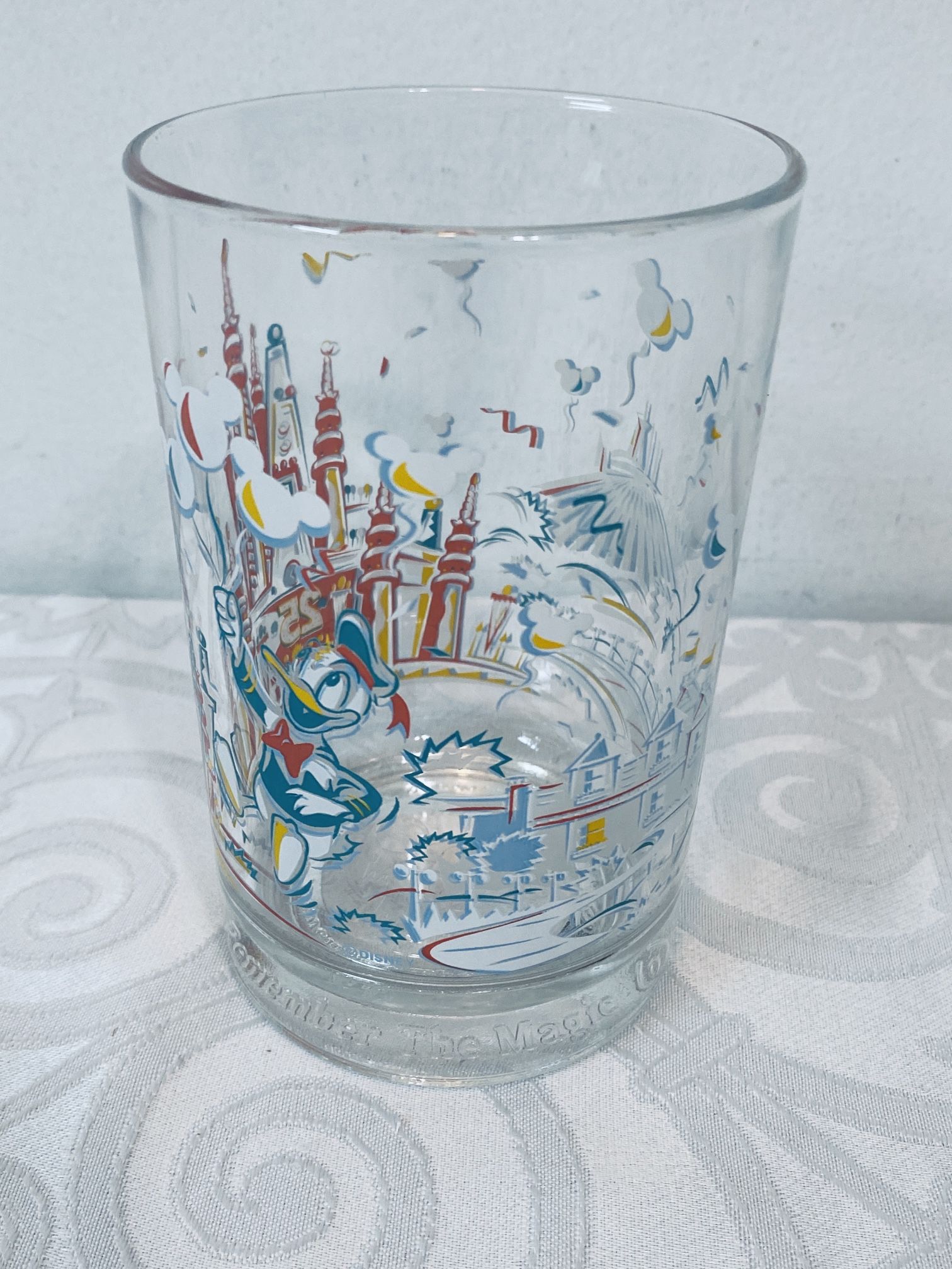 VNTG WALT DISNEY WORLD 25th ANNIV COMM GLASS DONALD DUCK 1996 EUC