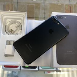 270 iPhone 7 Plus 32GB