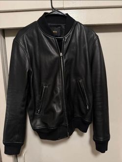 Men’s Black Leather Bomber Jacket - Buck Mason Size Medium