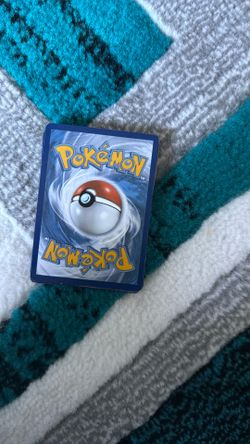 10 Pokémon Cards With 1 Full Art Card