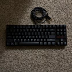 Redragon K552 KUMARA keyboard- Almost New Condition