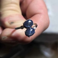 Star Sapphire 4.47 Ctw Ring With 2 2.5mm Diamonds in 925 Sterling  Setting only 825 (appraisal $2,360)