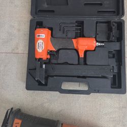Power Tacker 