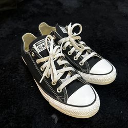 Converse Low Size 7.5