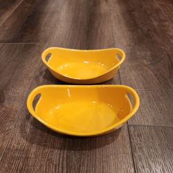 Set Of 2 Rachael Ray Oval Ramekins 12 oz Mustard Yellow Baking Casserole Dishes, great condition