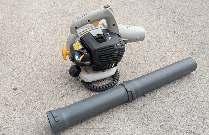Gas Leaf Blower