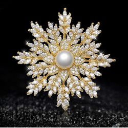 Brooch Pins Brooch Pins for Women,Vintage Elegant Women's Brooch Scarf Button Fashion Jewelry,Bright Court Style Snowflake Brooch for Women Girls Cost
