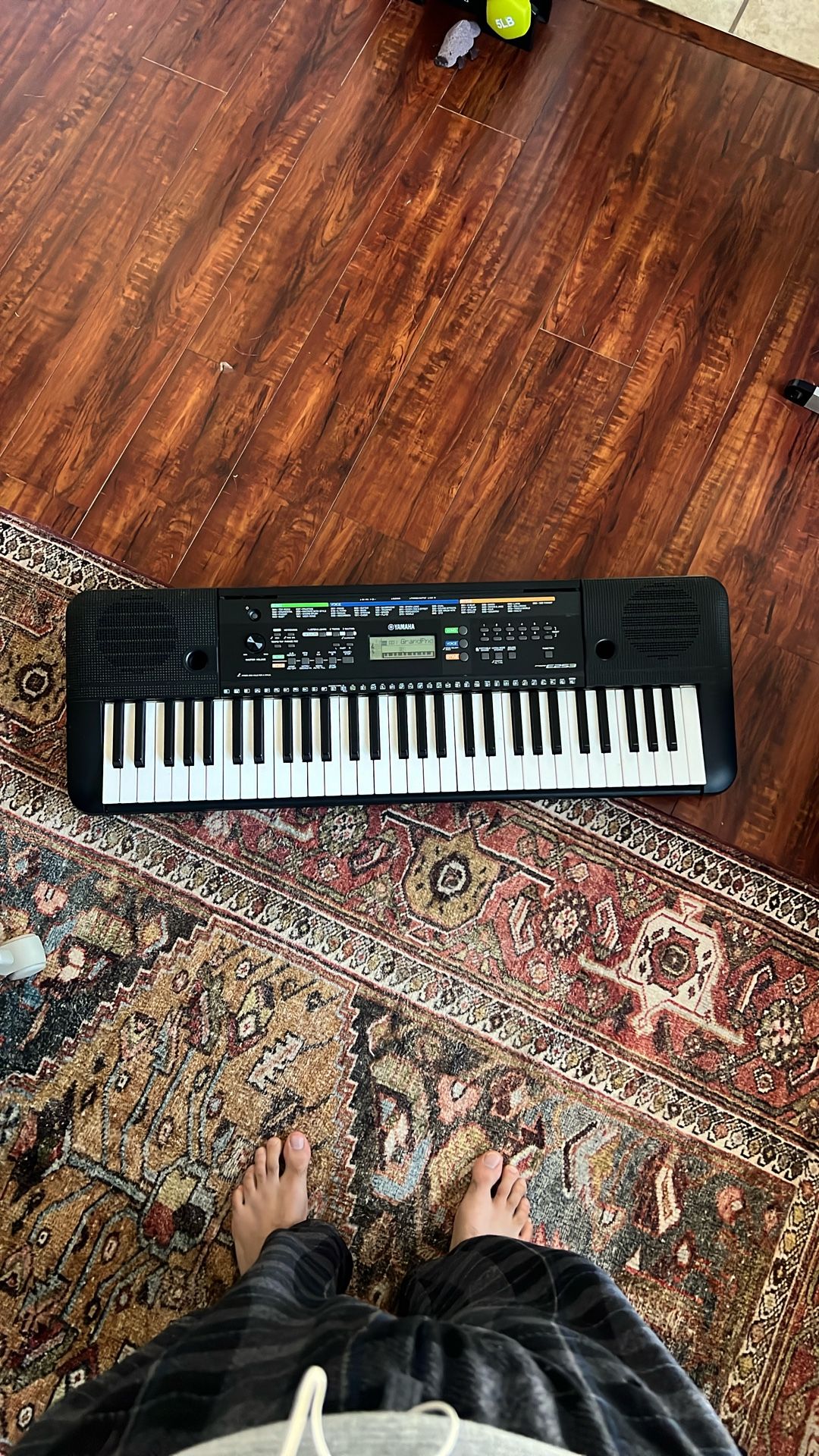 Yamaha Electric Keyboard