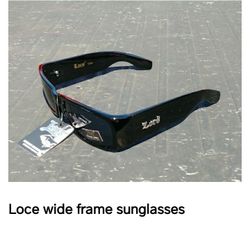 Locs  Wide Frame 