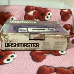 Kraco Dashmaster 8 Track Player Model Led -500 Am Fm Radio 