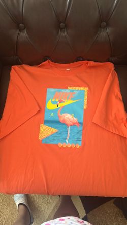 Women’s Nike tee