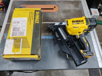 DeWalt framing nail gun