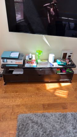Tv stand