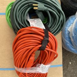 Extensión Cord 100ft 16 Guage