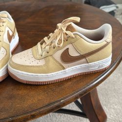 Nike air