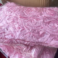 Pink Table Cloth Diamonds 