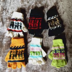 Peruvian 
Handmade Alpaca Fingerless Mittens