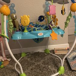 Finding Nemo Baby Bouncer