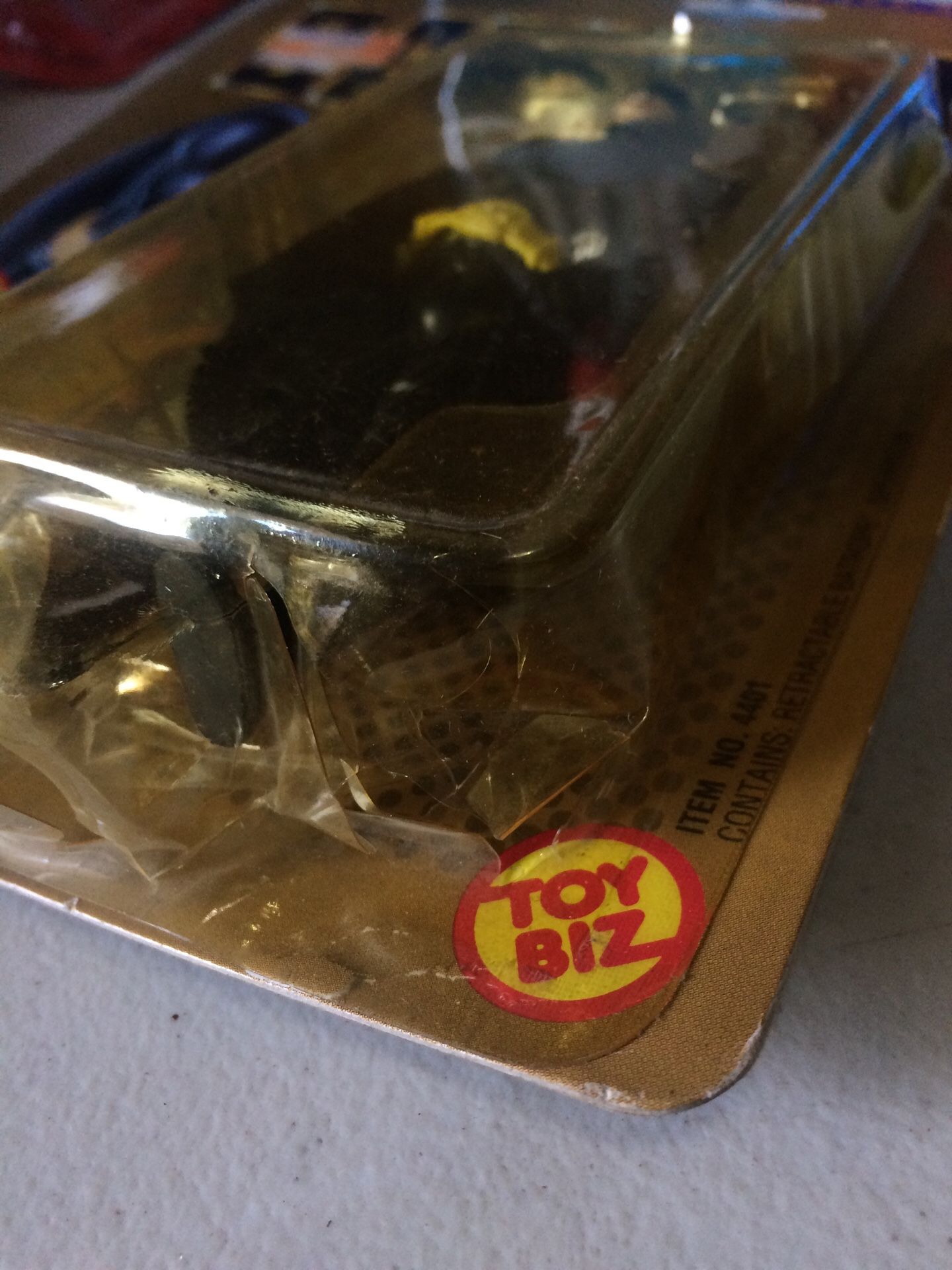Fullyposeable figure with its own unique action figure feature Batman bat rope hidden inside belt toy biz five and up