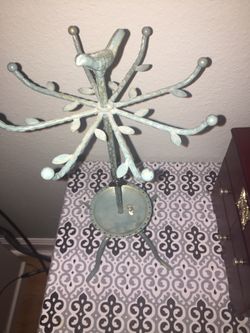 Jewelry tree and jewelry box