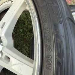 4 20 Inch Rims Good Tires