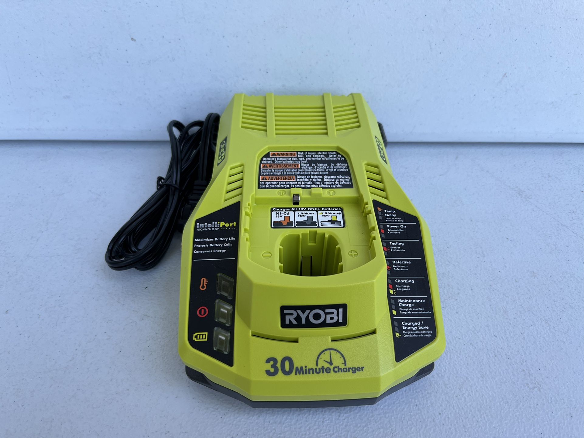 RYOBI ONE+ 18V Dual Chemistry IntelliPort Charger