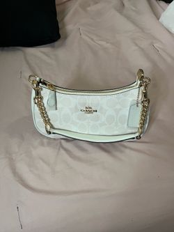 White coach bag/purse