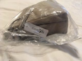 BRAND NEW LADIES EAST 5TH BEIGE LEATHER SHOULDER BAG