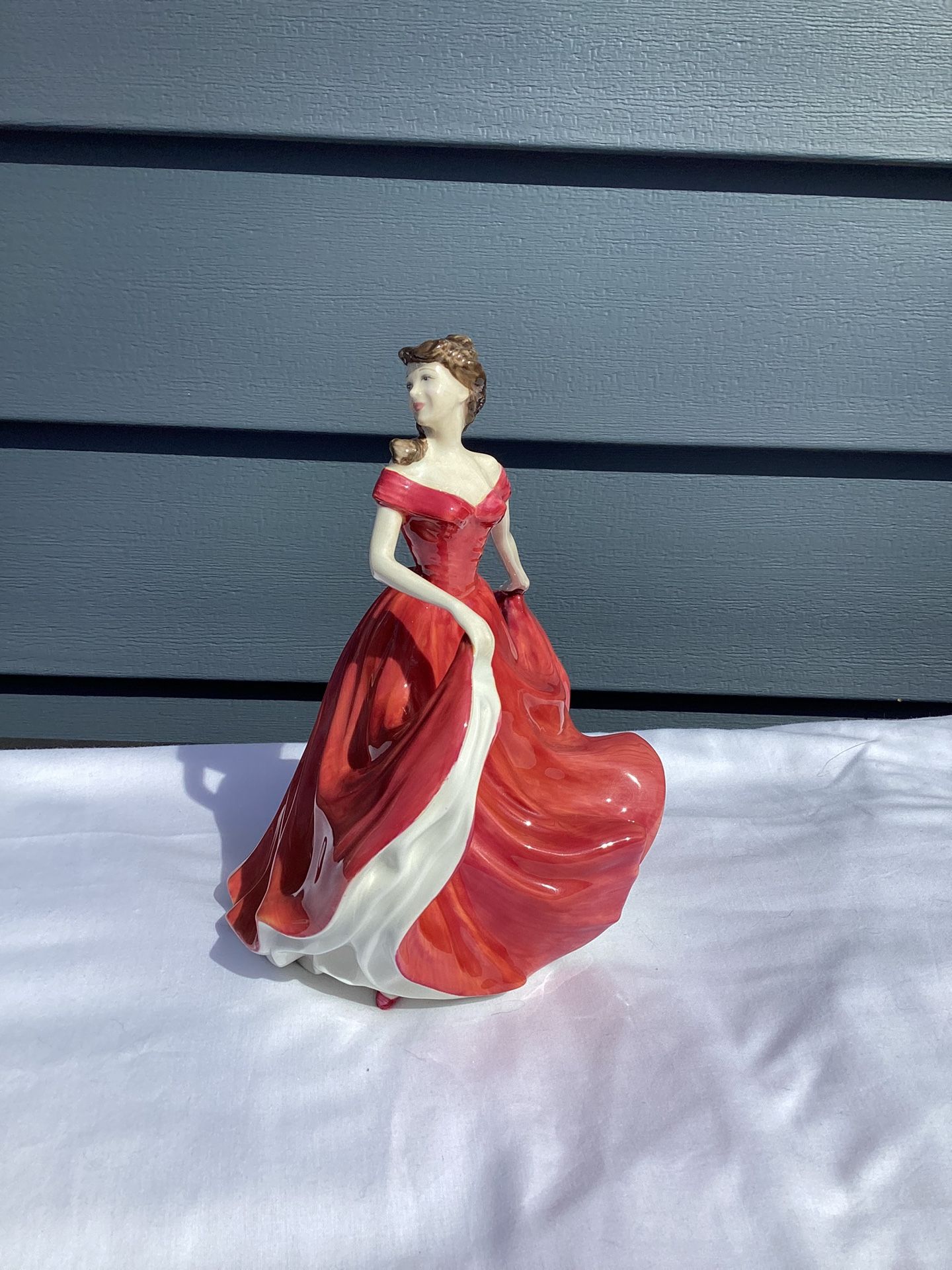 Royal Doulton Classics - Scarlett