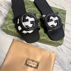 Women's 8 - Interlocking G Sandals Gucc!