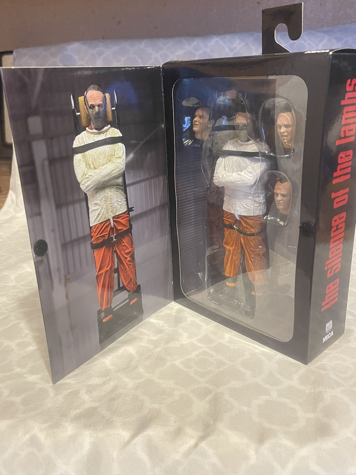 NECA The Silence Of The Lambs Hannibal Lecter Action Figure