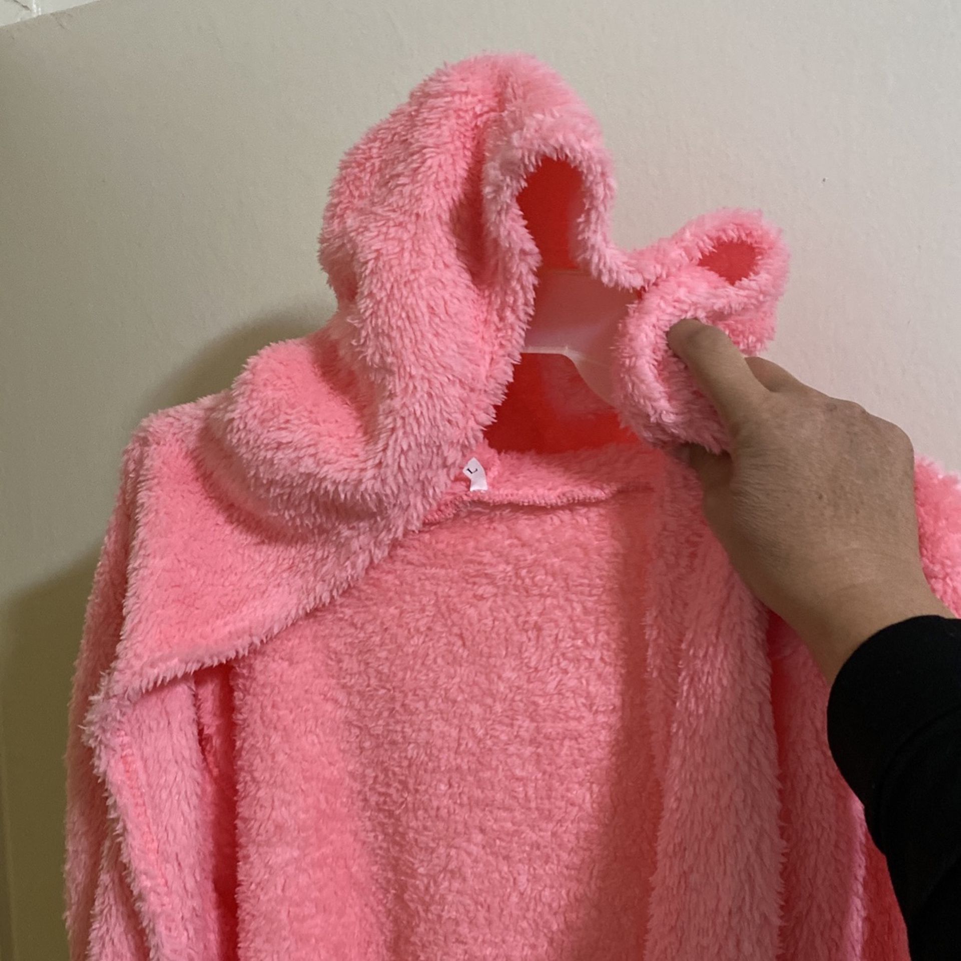 SUPER soft & Fluffy Pink Jacket, Shorts, & White Crop Top