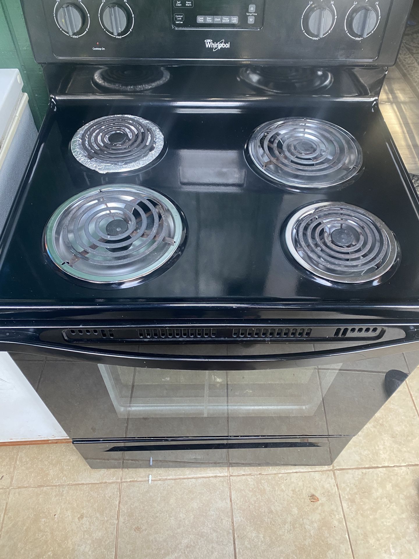 Whirlpool Black Electrical Stove 