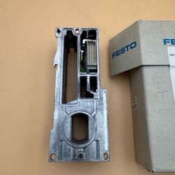 FESTO VIGI-03-7.0 Connection Block 18743 (no gaskets)