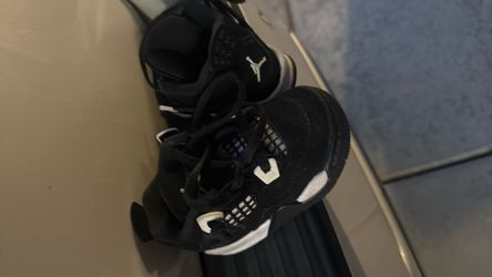 Kids Jordan’s 4