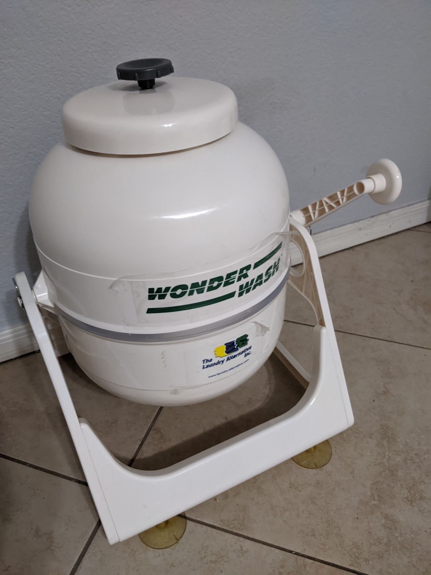 Countertop Manual Clothes Washer -FREE!