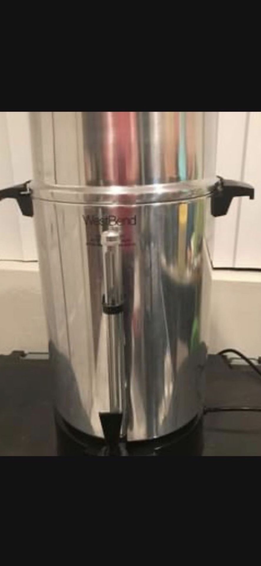 Like new west bend machine coffee Provides 100 cups of hot coffee faster than 1 cup per minutes