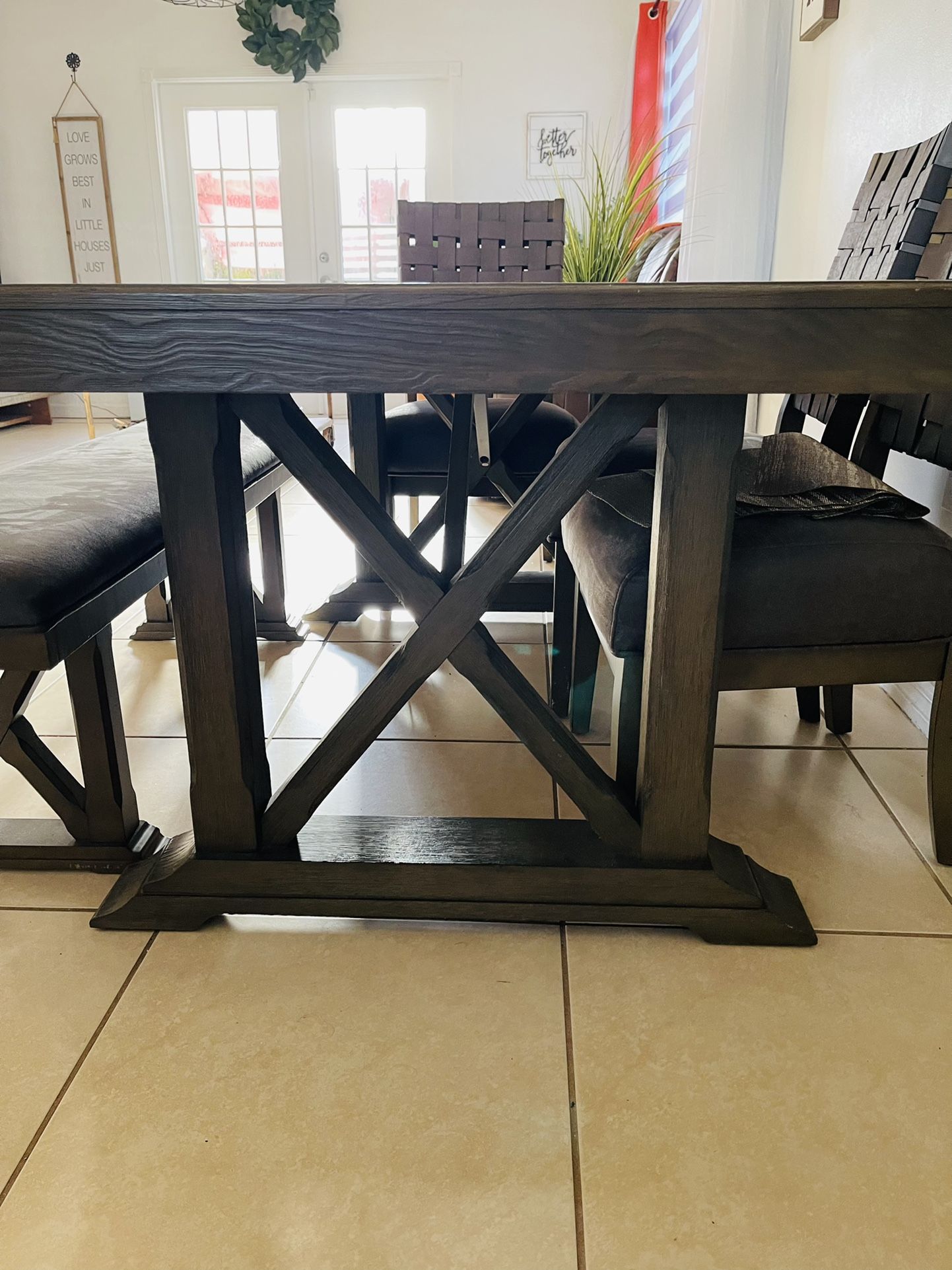 Farmhouse Dining Set - Must Go ASAP