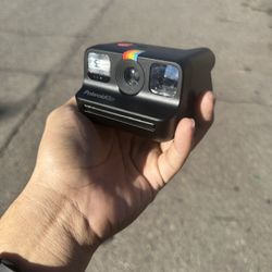Polaroid Go
