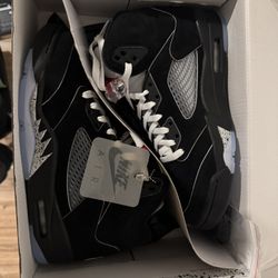 Jordan Retro 5 Black Metallic Reimagined 