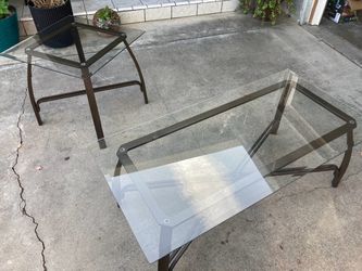 Dining Room Tables
