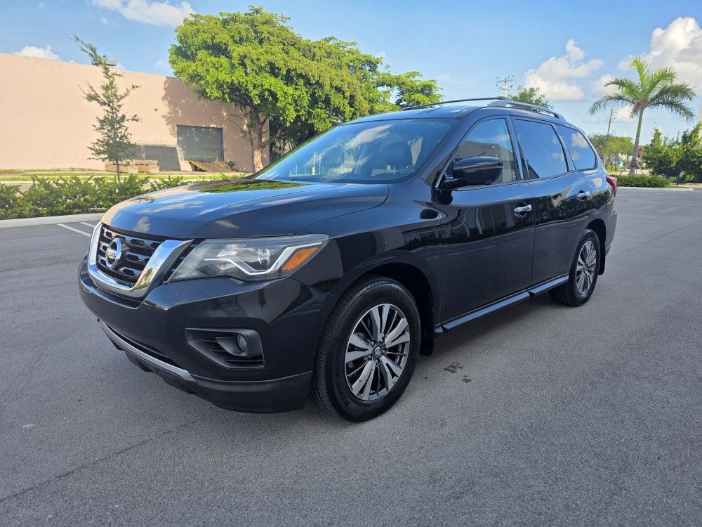 2018 Nissan Pathfinder