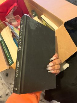 THE FAULT IN OUR STARS BOOK